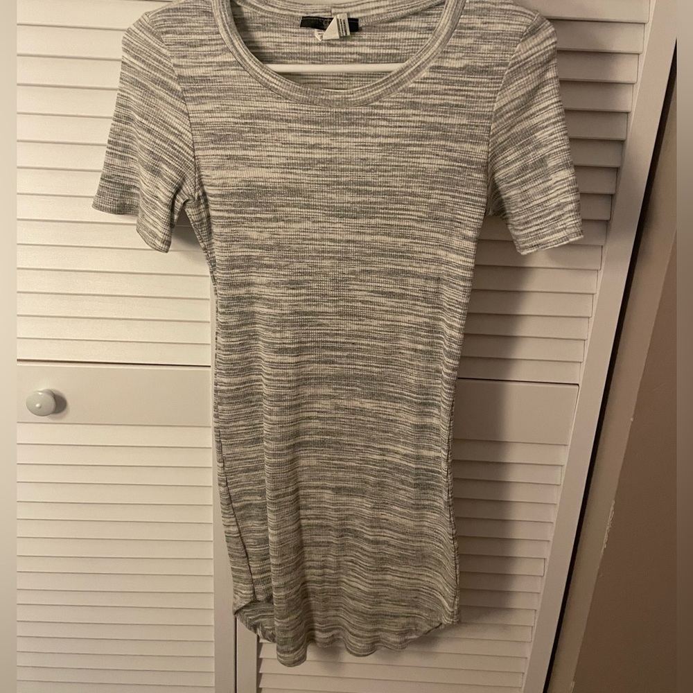 Simple white gray body con dress